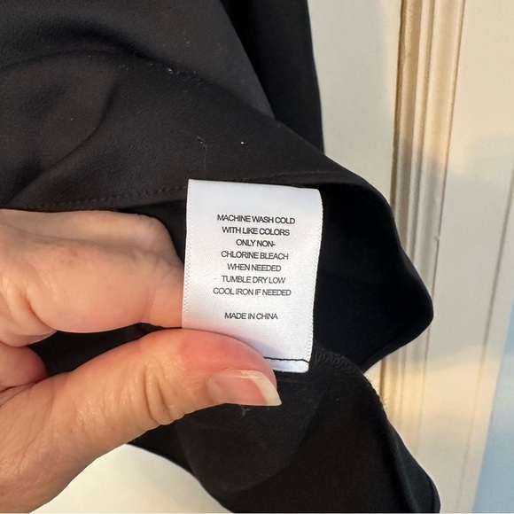 Gibson Latimer Shirt Black Feminine Romantic Rosettes & Covered Buttons Size XXL - Picture 7 of 12